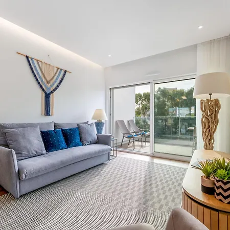 Algarve Garden Unit 1 *